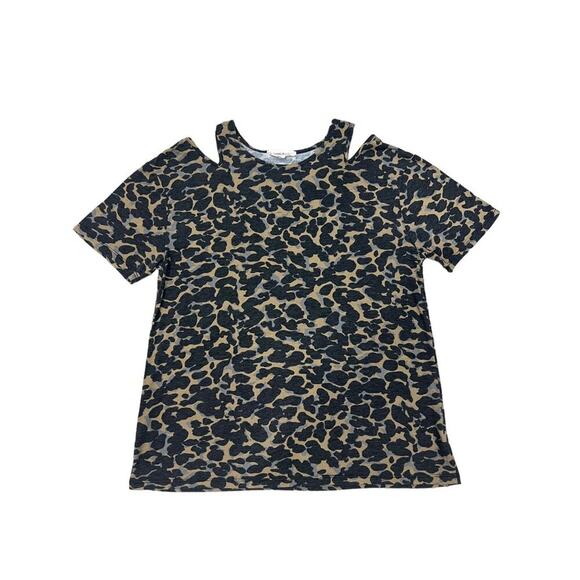 painted threads Tops - Painted Threads Size L‎ Camouflage Camo Cut-out Shoulder Top Blouse